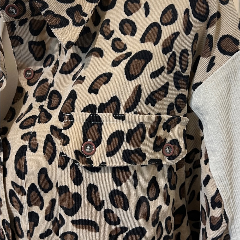 Umgee Women’s Leopard‎ Patchwork Button Down Top … - image 8